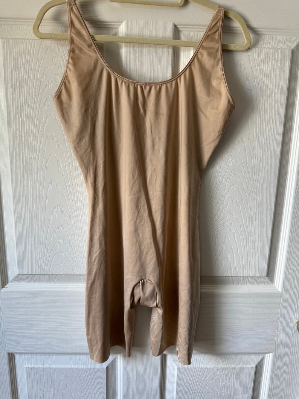 Spanx Nude Beige Mid Thigh Shaping Bodysuit Open Bust Shapewear XL